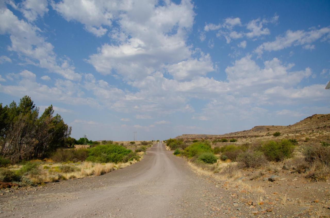 Desert Dew Guest House Hutchinson Dış mekan fotoğraf